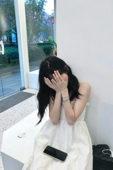 一前一后三个人轮换的英文